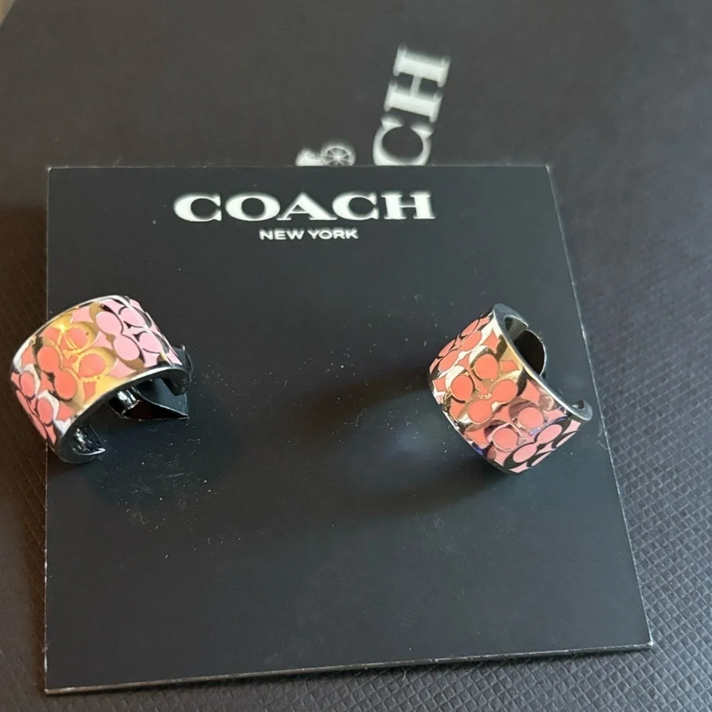 Coach SIGNATURE HUGGIE pink and silver earrings